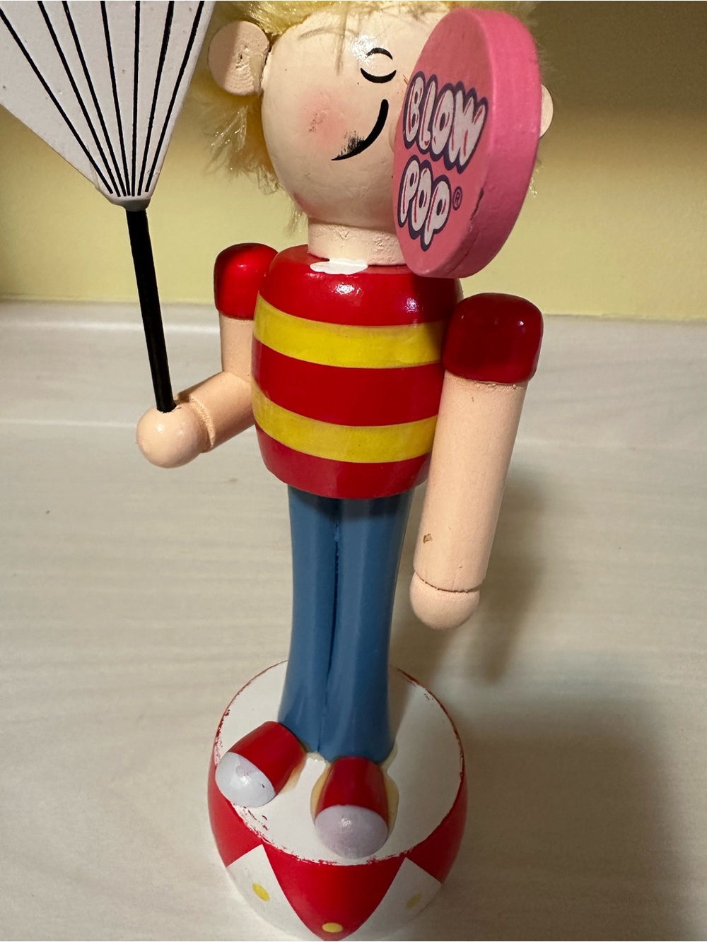 Charms Blow Pop Wooden Carnival Boy Nutcracker - Picture 6 of 7